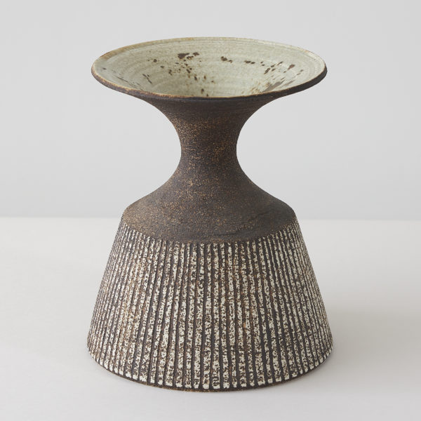Sgraffito pottery vase by Waistel Cooper