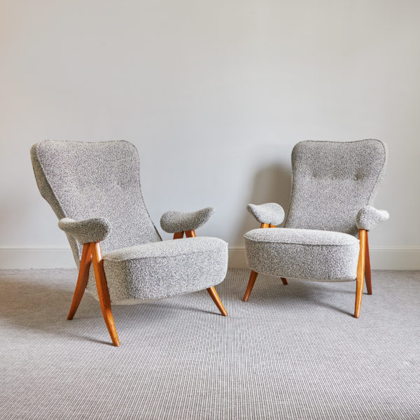 Pair of Model 105 ‘Hair Pin’ chairs by Theo Ruth (1915-71) for Artifort, Netherlands, c. 1956