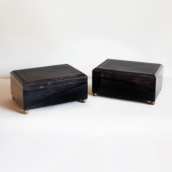 Pair of Maitland-Smith brass inlaid, tessellated amethyst resin jewellery boxes, c. 1980s