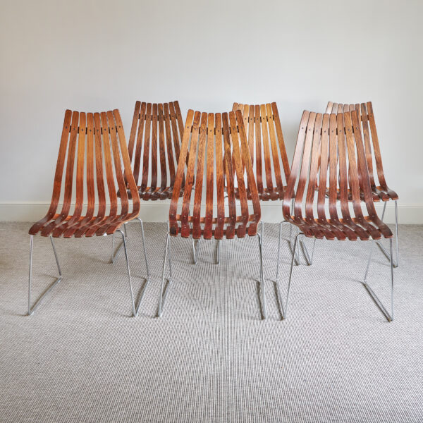 Norwegian ‘Scandia’ rosewood dining table, designed by Hans Brattrud for Hove Møbler, c. 1960s